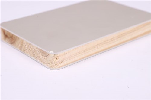 1 Saa Moto Iliyokadiriwa Plywood